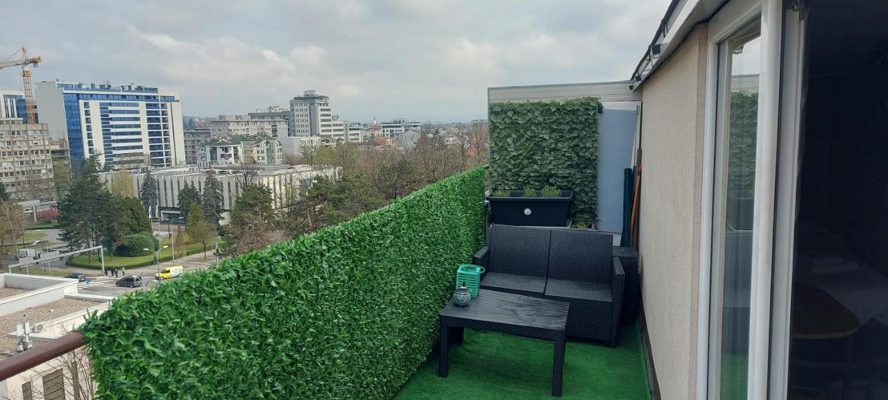 Apartman Pozoriste Penthaus Banja Luka Esterno foto